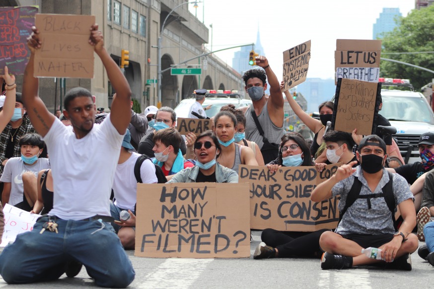 Enraged Protesters Stare Down Cops On Queens Boulevard Astoria Post