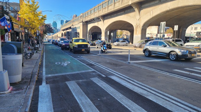 Protected bike lane on the newly redesigned Queens Boulevard. Photo: Shane O'Brien