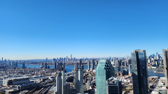 View of Long Island City, Downtown Brooklyn and Manhattan from the 62nd floor of the Orchard. Photo: Shane O'Brien