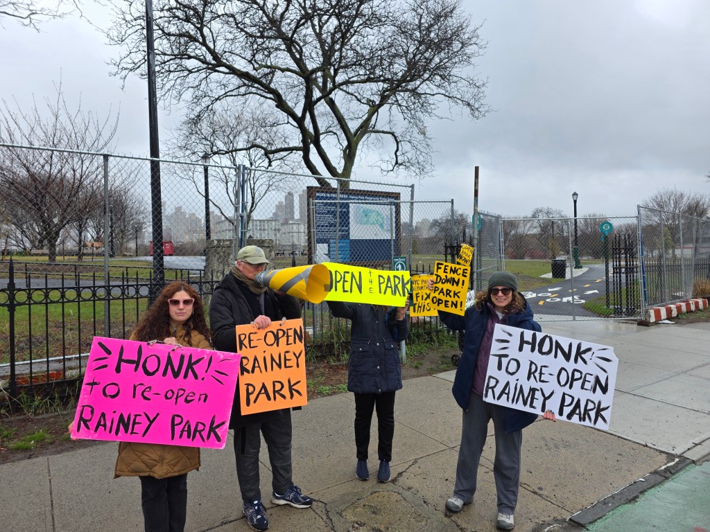 Protesters outside the shuttered Rainey Park on Saturday morning. Photo: Shane O'Brien